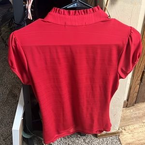 Beautiful Business casual Red HeartSoul Shirt XL